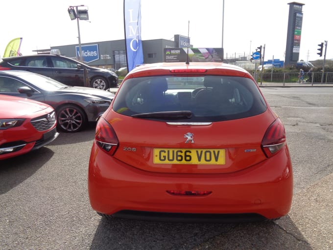 2025 Peugeot 208