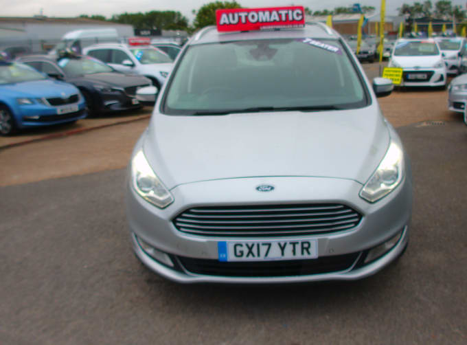 2025 Ford Galaxy