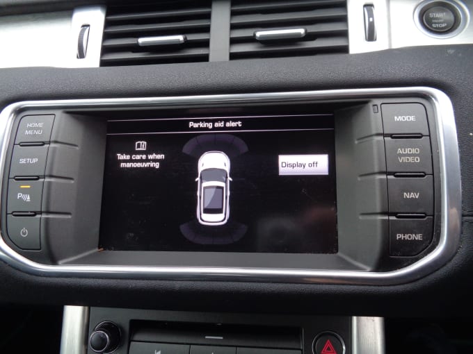 2025 Land Rover Range Rover Evoque