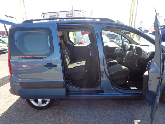 2025 Peugeot Partner Tepee