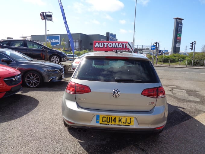 2025 Volkswagen Golf