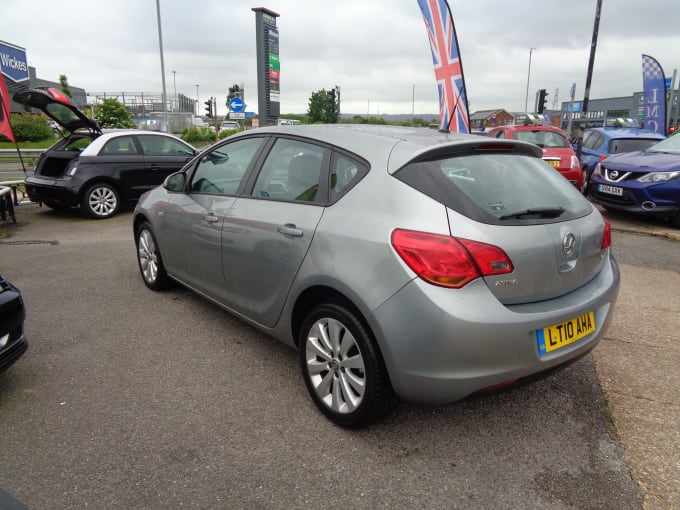 2010 Vauxhall Astra