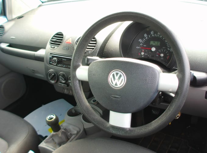 2025 Volkswagen Beetle