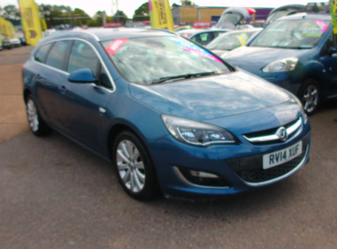 2025 Vauxhall Astra