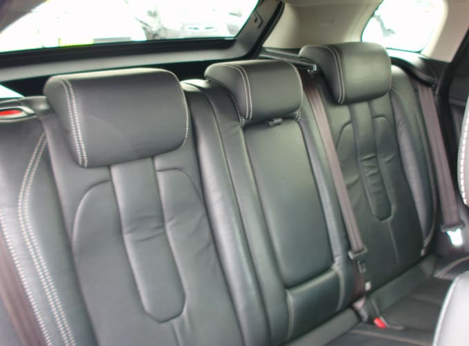 2025 Land Rover Range Rover Evoque