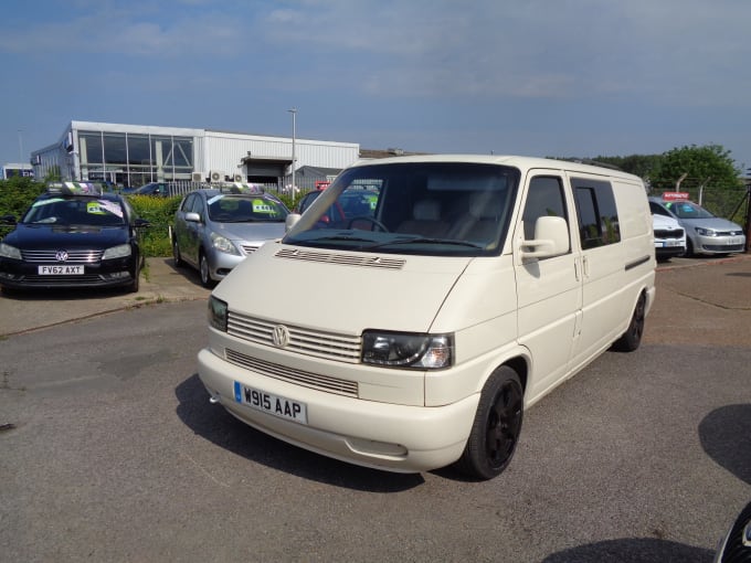 2025 Volkswagen Transporter