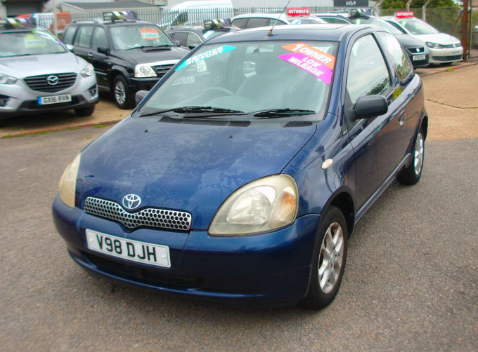 2025 Toyota Yaris