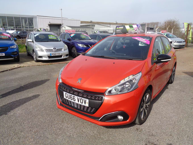 2025 Peugeot 208