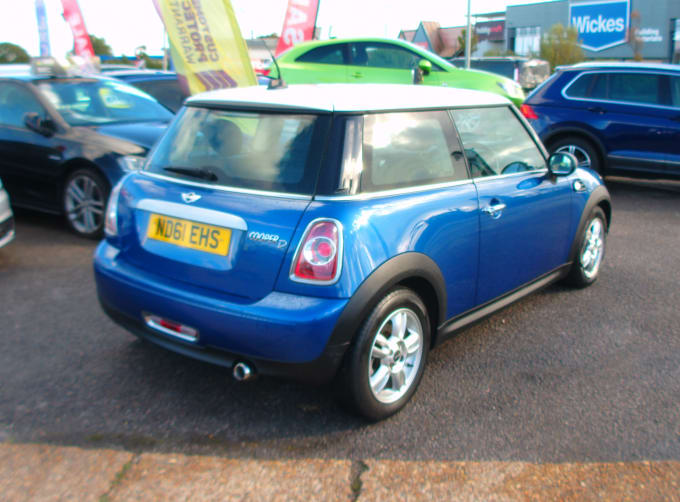 2025 Mini Hatch