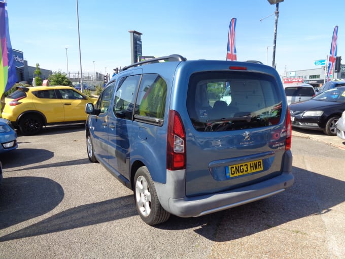 2025 Peugeot Partner Tepee
