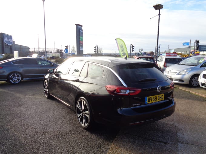 2025 Vauxhall Insignia