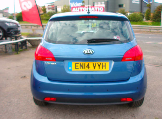 2025 Kia Venga