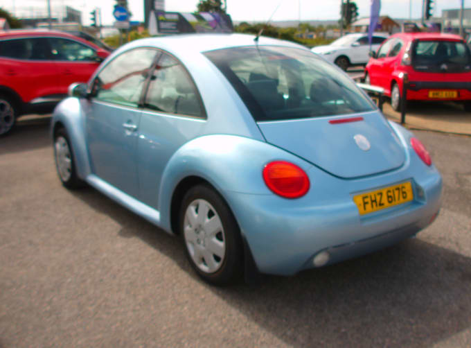 2025 Volkswagen Beetle
