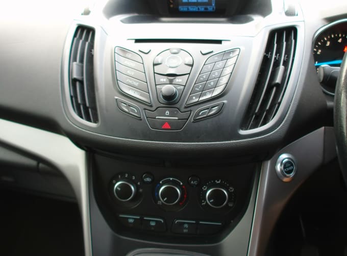 2025 Ford Kuga