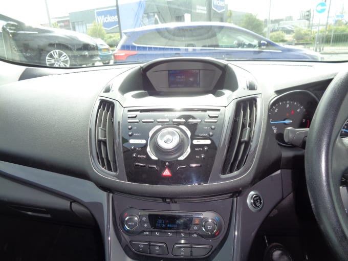 2025 Ford Kuga