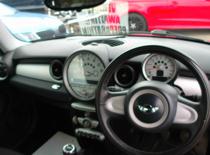 2025 Mini Hatch One