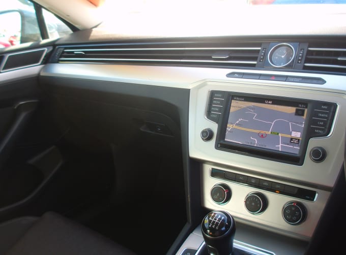 2016 Volkswagen Passat