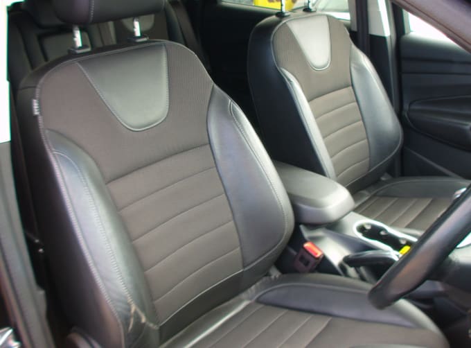 2025 Ford Kuga