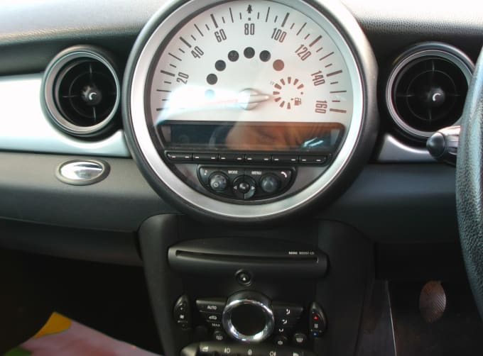 2025 Mini Hatch
