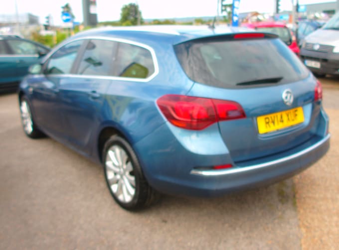2025 Vauxhall Astra