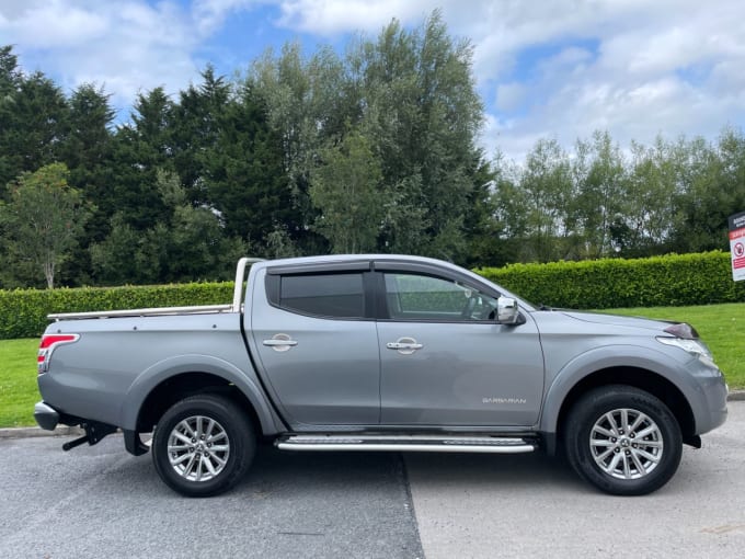 2025 Mitsubishi L200