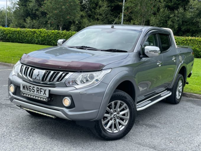 2025 Mitsubishi L200