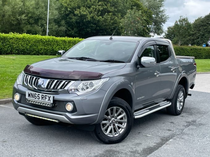 2025 Mitsubishi L200