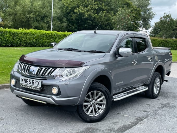 2025 Mitsubishi L200