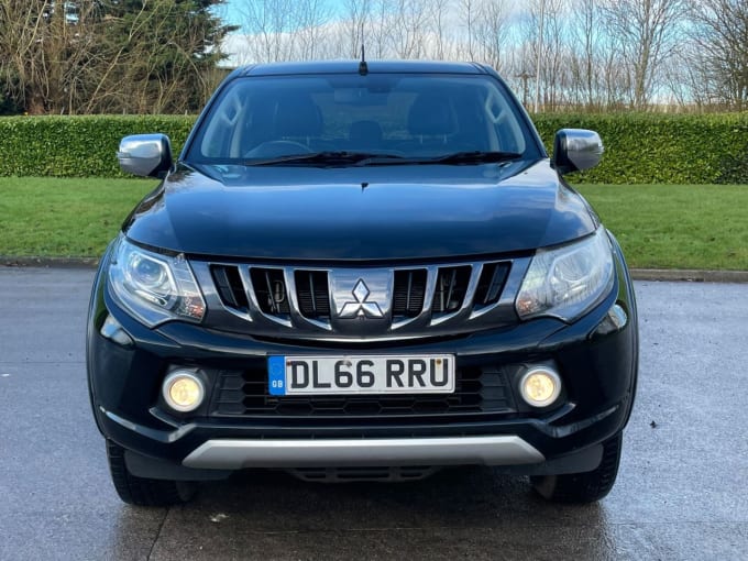 2017 Mitsubishi L200