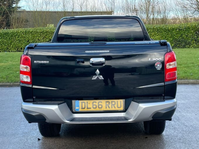 2017 Mitsubishi L200