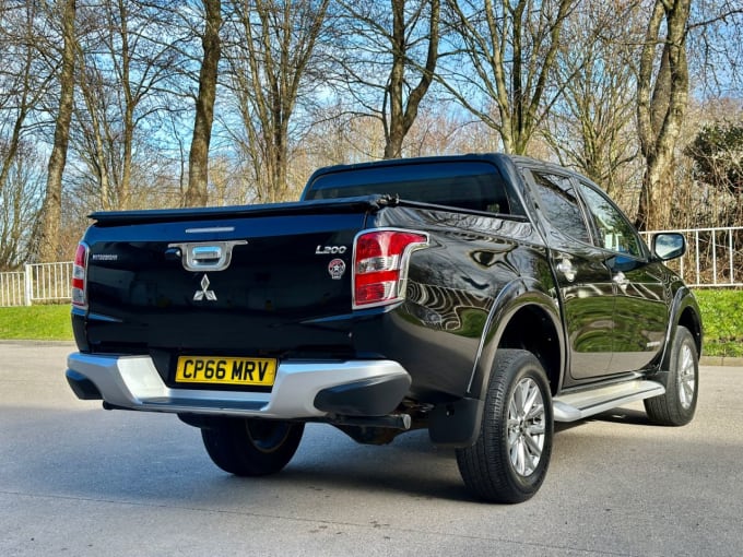 2016 Mitsubishi L200