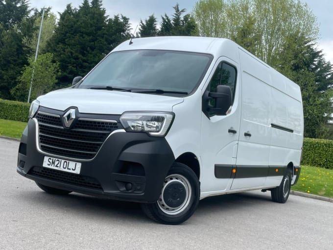 2024 Renault Master