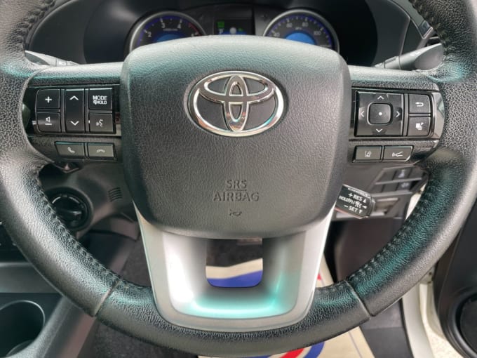 2025 Toyota Hi-lux