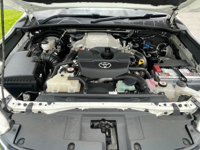 2025 Toyota Hi-lux