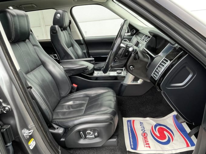 2025 Land Rover Range Rover