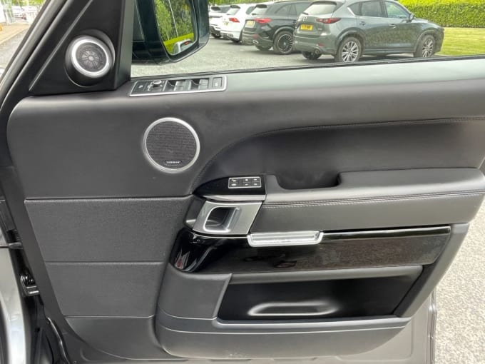 2025 Land Rover Range Rover