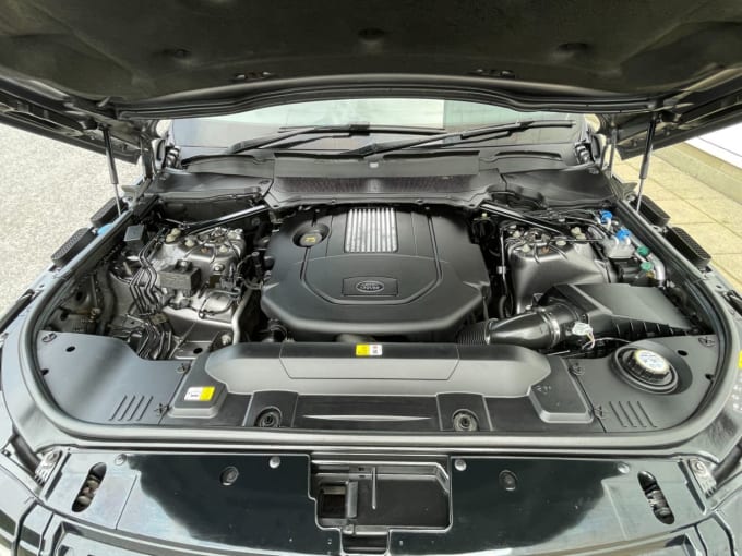 2025 Land Rover Range Rover
