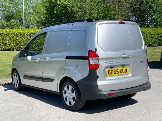 2025 Ford Transit Courier