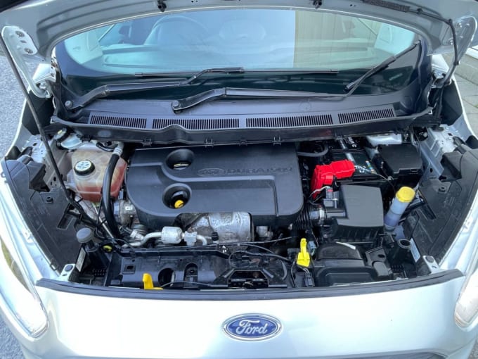 2025 Ford Transit Courier