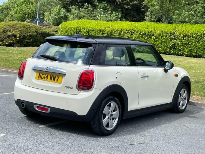 2025 Mini Hatch