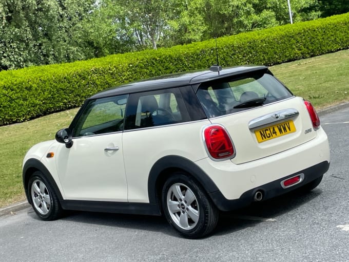 2025 Mini Hatch