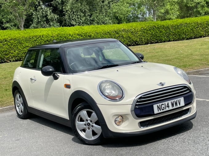 2025 Mini Hatch