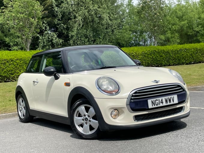 2025 Mini Hatch
