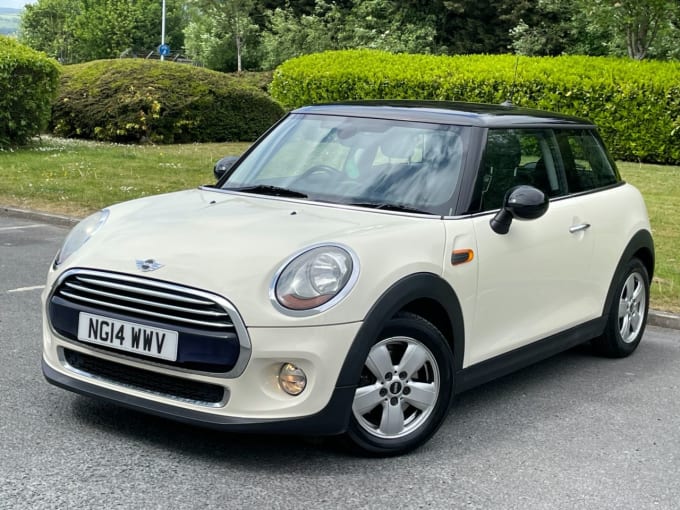 2025 Mini Hatch