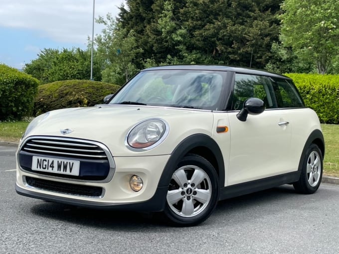 2025 Mini Hatch