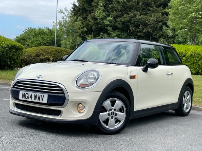 2025 Mini Hatch