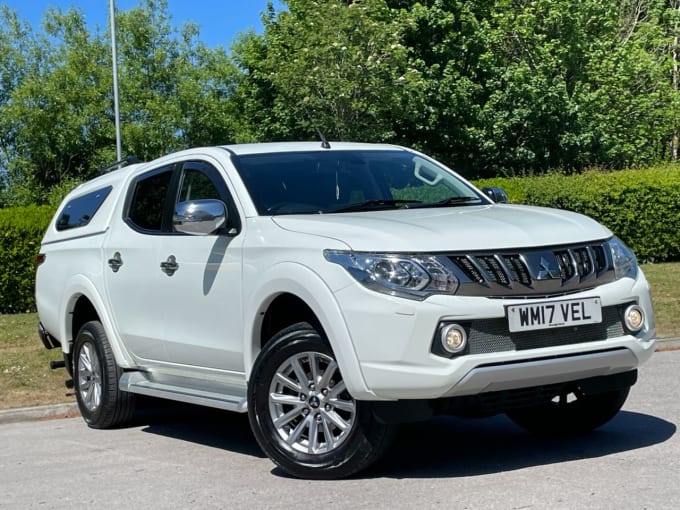 2025 Mitsubishi L200