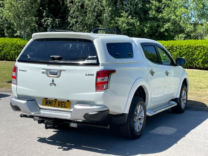 2025 Mitsubishi L200