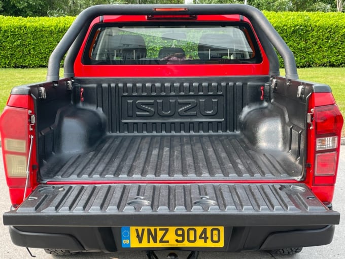 2025 Isuzu D-max