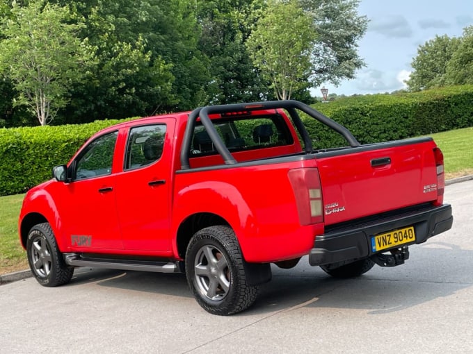 2025 Isuzu D-max